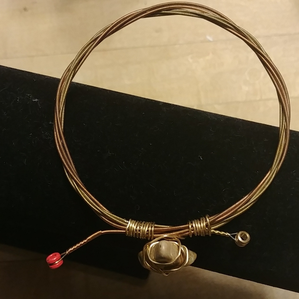 Guitar string bracelet - Picture 3 of 3